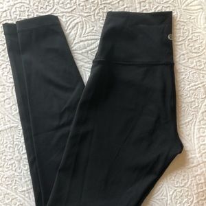 Black Lululemon Wunder Under 28” Full-On Luon